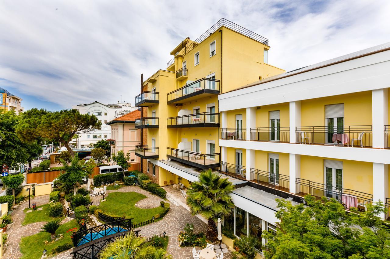 Hotel Royal Cattolica Exteriör bild